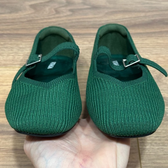 Vivaia Margot Mary Jane Square-Toe Mary-Jane in Forest Green Size 38 / US 7 - Picture 7 of 14